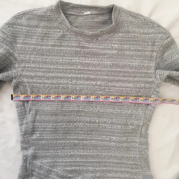Lululemon Close to Crossing Long Sleeve *Rulu White Gray Stripe Jacquard 4 - Picture 14 of 16